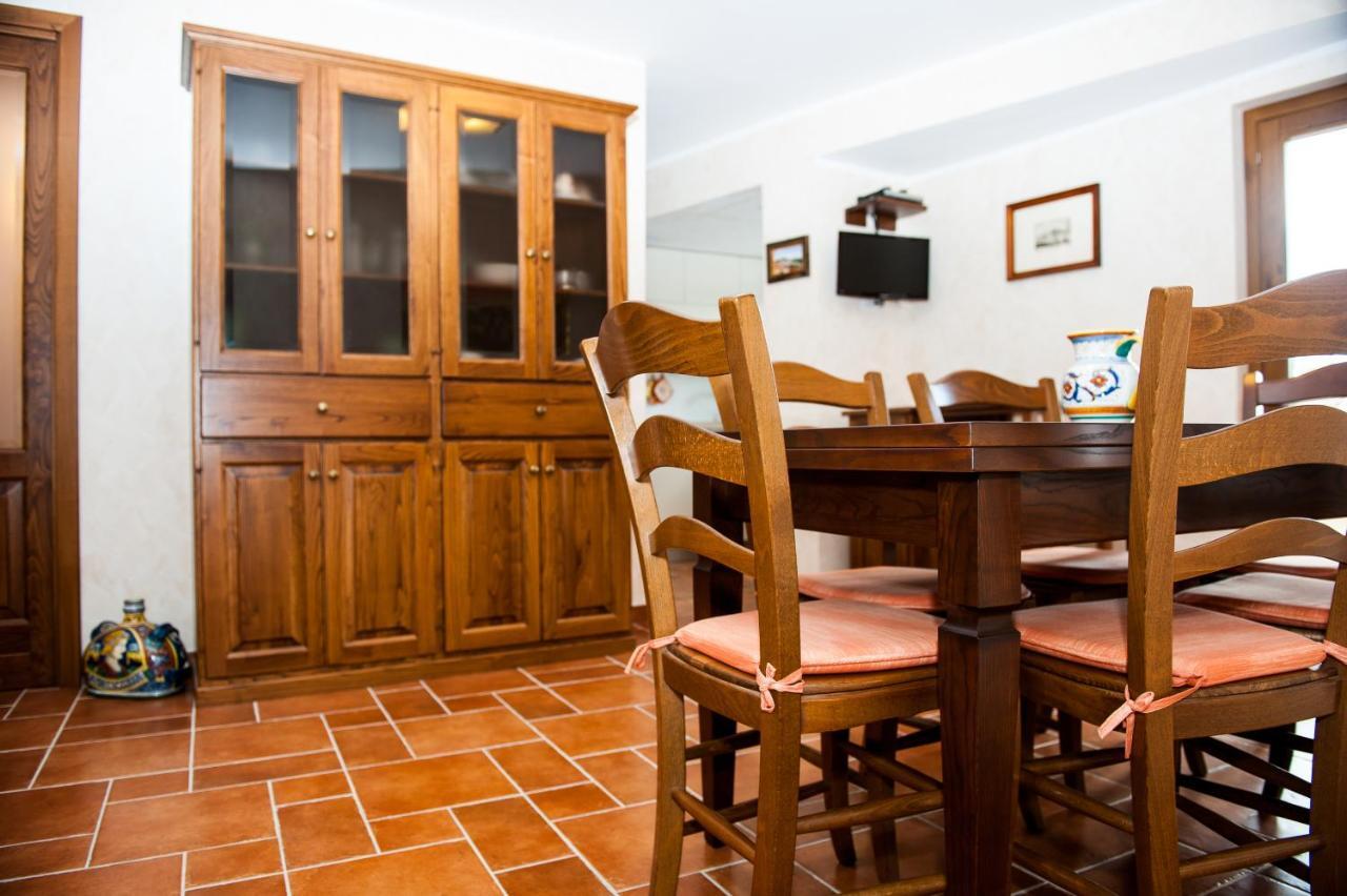 Casa Vacanza La Piazza Orvinio Kültér fotó